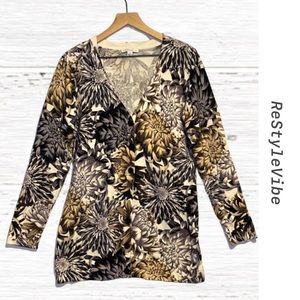 Isaac Mizrahi LIVE Women’s Size S Cardigan Sweater Button Front Floral V-Neck